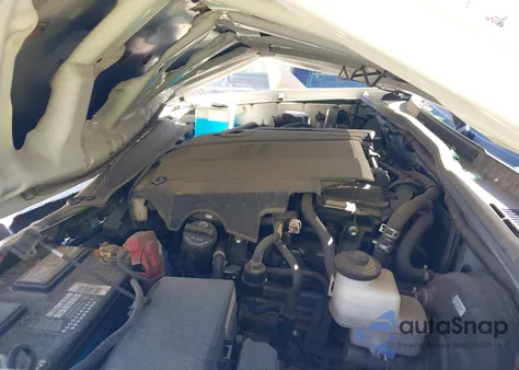 2015 Toyota Tacoma Base V6 z USA, uszkodzony, nr VIN 5TFUU4EN0FX136369